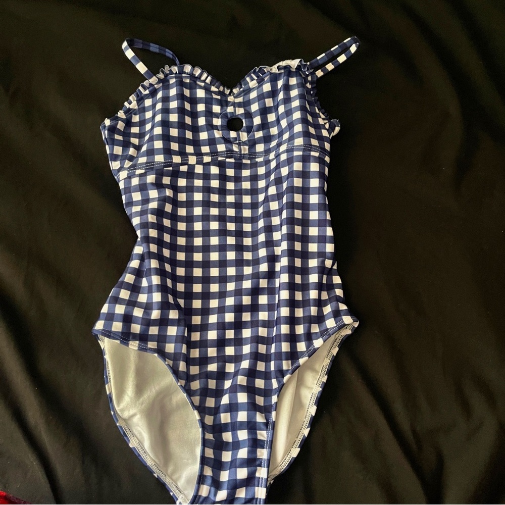 Girls swimsuit
